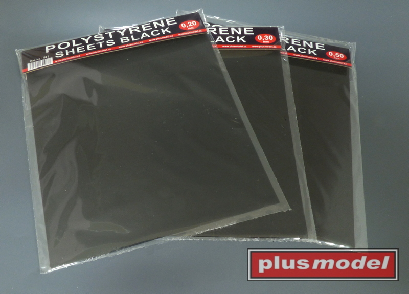 Plastic plates black 0,5 mm big 190x220 mm