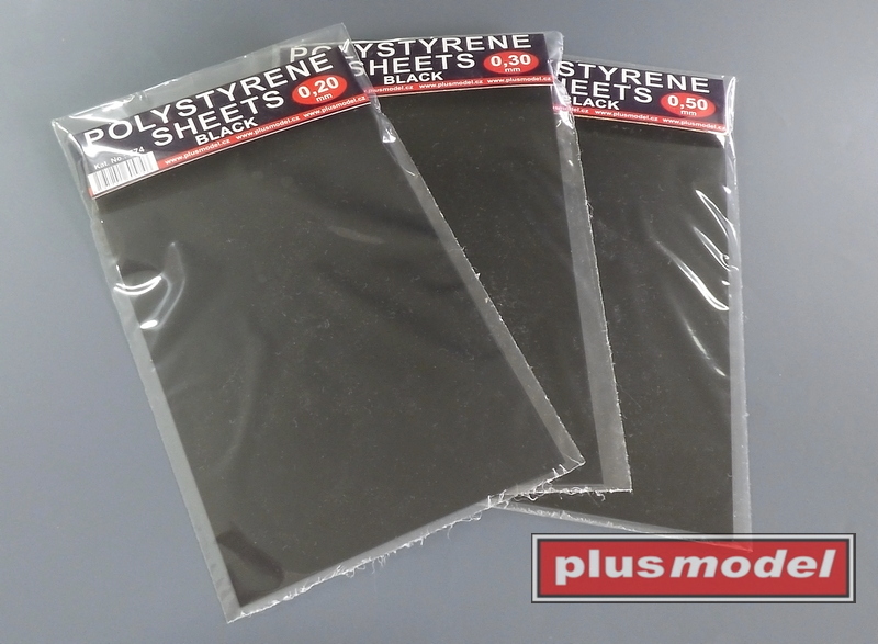 Plastic plates black 0,2 mm 110x190 mm